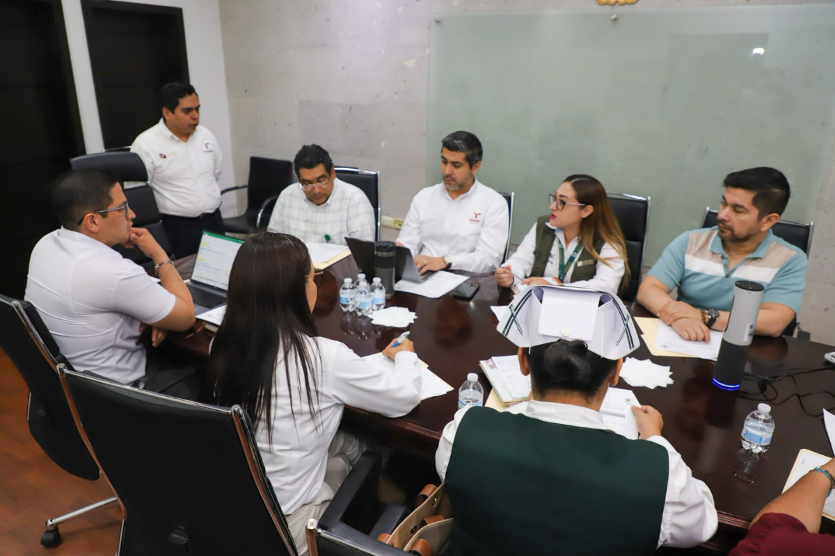 Reunión de trabajo entre autoridades del sector salud. Foto: Secretaría de Salud de Tamaulipas