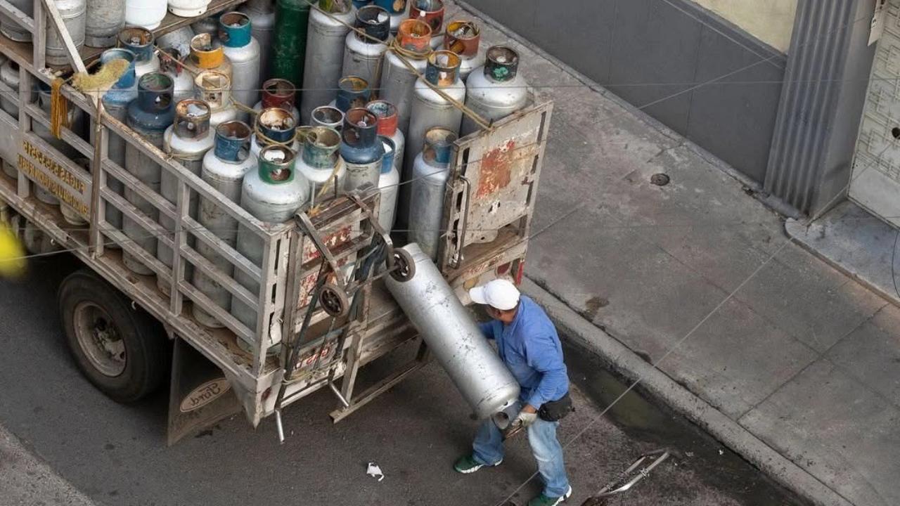 Repartidores de gas LP anuncian paro de labores en CDMX y Edomex. Foto: La Crónica de Quintana Roo