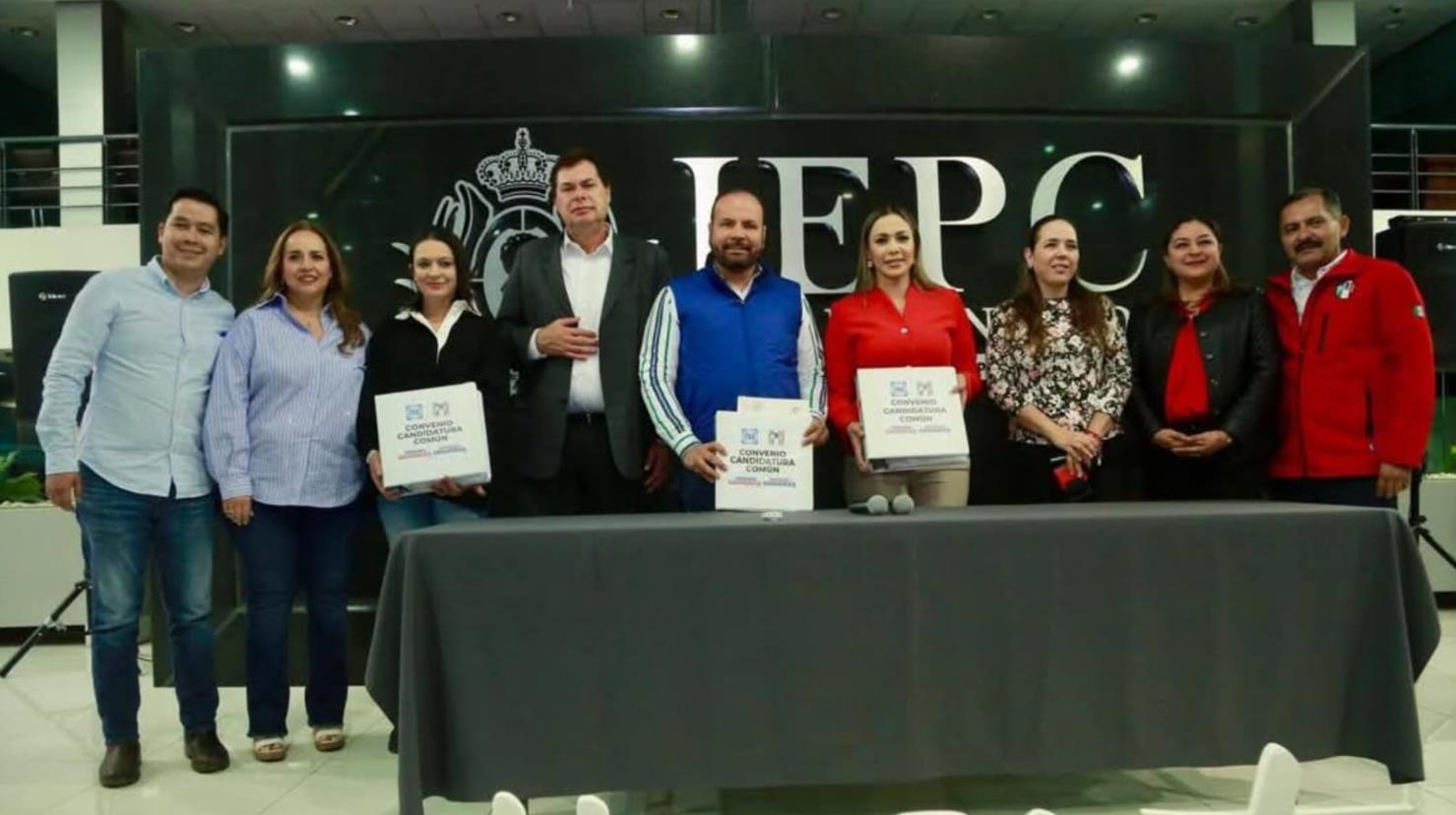 Foto: Cortesía | Los partidos PAN y PRI oficializaron a Toño Ochoa como candidato común a la presidencia del municipio de Durango.