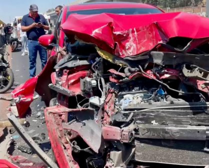 Choque vehicular en la México-Puebla, deja seis lesionados