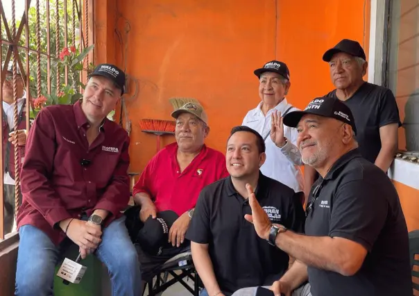 Gibran Ornelas y Waldo Fernández recorren las calles de Monterrey