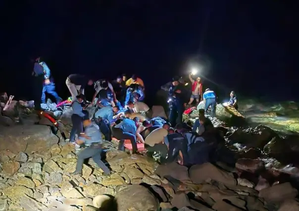 Avión sale de la pista y se desploma en el mar de Honduras; hay al menos 5 muertos