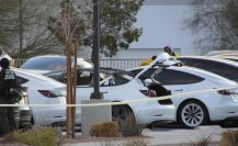 Incendian varios vehículos Tesla en Las Vegas