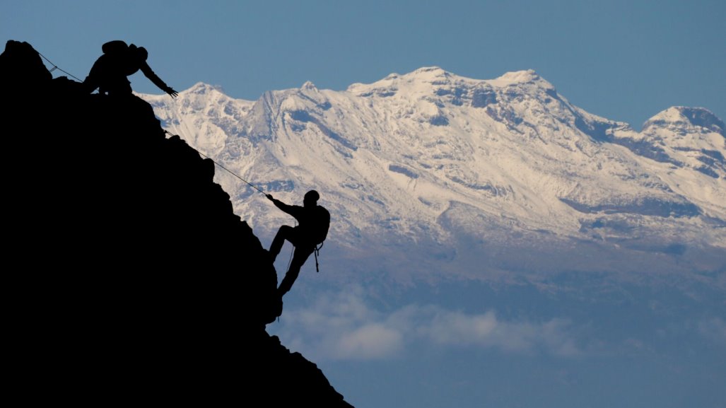 Montañista muere al caer en barranco del Volcán Iztaccíhuatl en Puebla