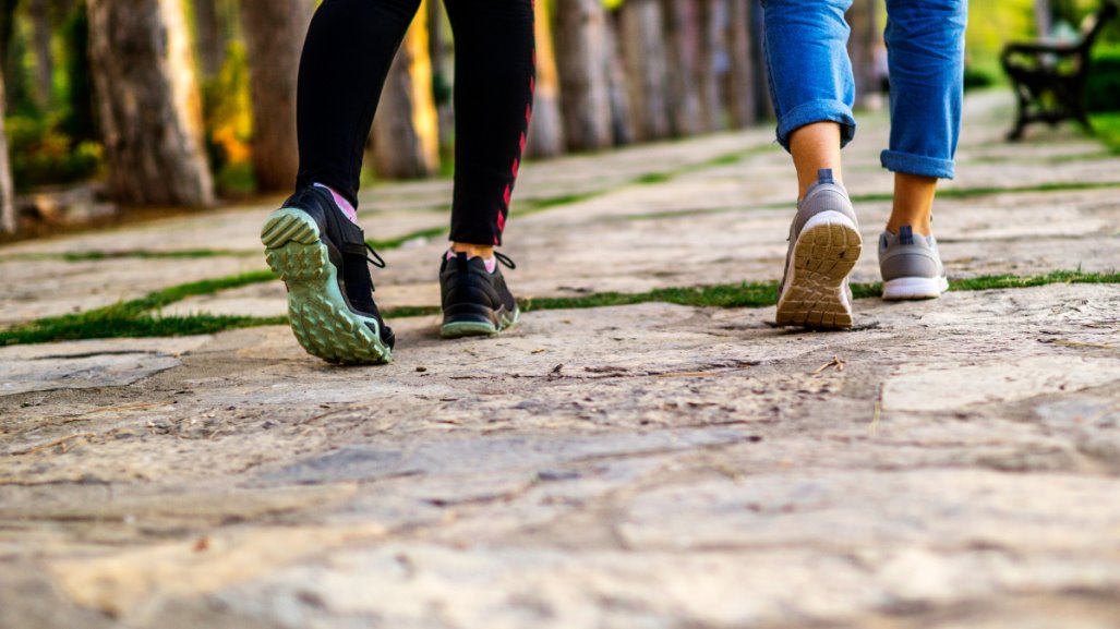 Correr o caminar, ¿cuál sería la mejor opción según la ciencia?