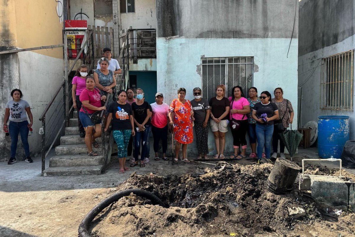 Los vecinos de Villas del Sol son afectados con grandes fugas de crudo en su sector | Foto: redes sociales