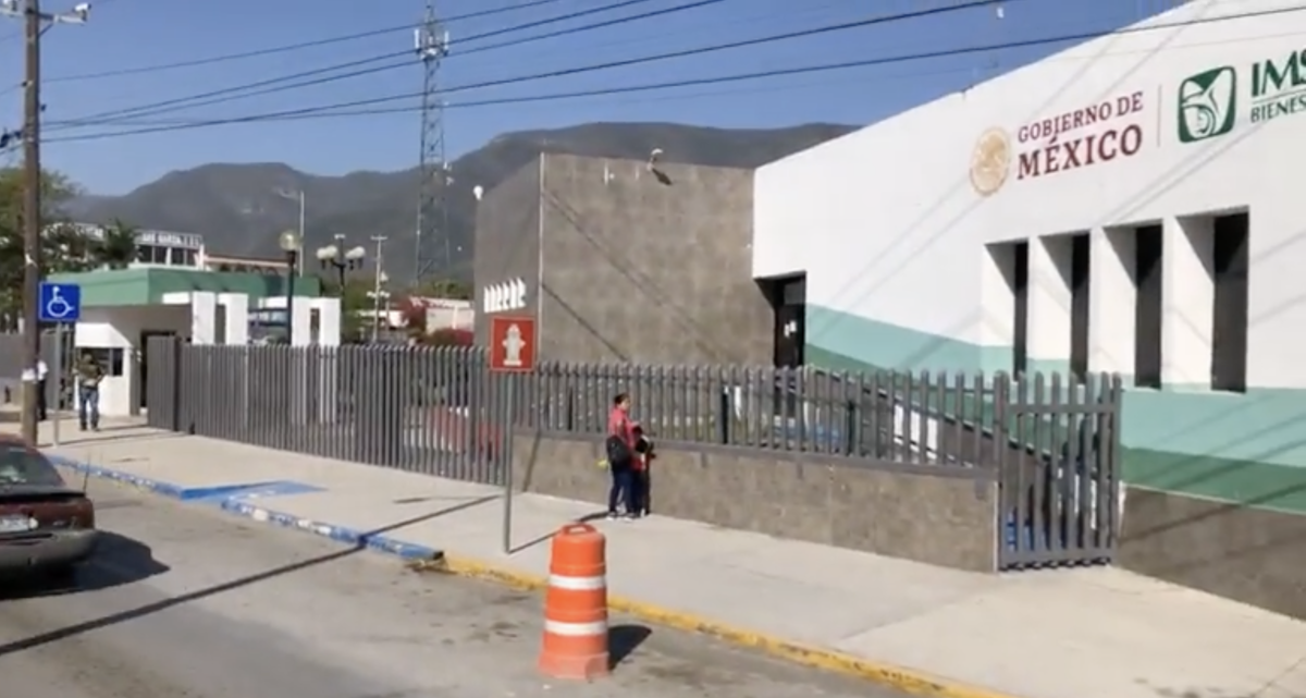 Un corte de energía eléctrica paralizó este lunes el Hospital Infantil del IMSS-Bienestar en Ciudad Victoria, afectando los equipos de emergencia y obligando a trasladar a varios bebés a otro nosocomio. Foto: Captura de pantalla