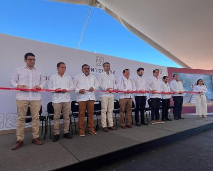 Joaquín Díaz Mena anuncia construcción de 20 mil casas para familias de bajos recursos en Yucatán