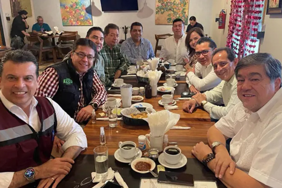 Reunión de los aspirantes de Morena a la alcaldía de Victoria en 2024. Foto: Victoria Jiménez