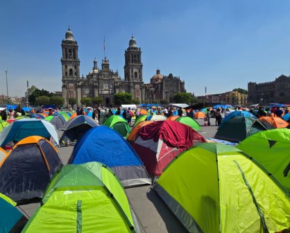 CNTE: así viven los maestros el paro en la plancha del Zócalo en CDMX