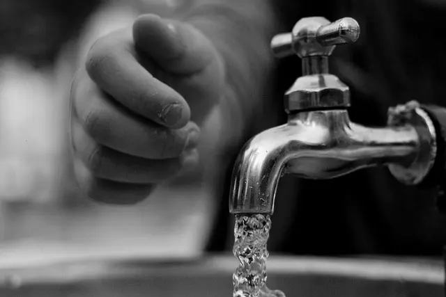 Aumento de tarifas de agua en Loreto: El Organismo Operador Municipal del Sistema de Agua Potable aumentó las tarifas en Loreto en un 61.78%, lo que afecta a diferentes sectores. Foto: sutulo / Pixabay