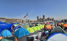 VIDEO | Así fue el enfrentamiento de maestros de la CNTE  y policías en el Zócalo