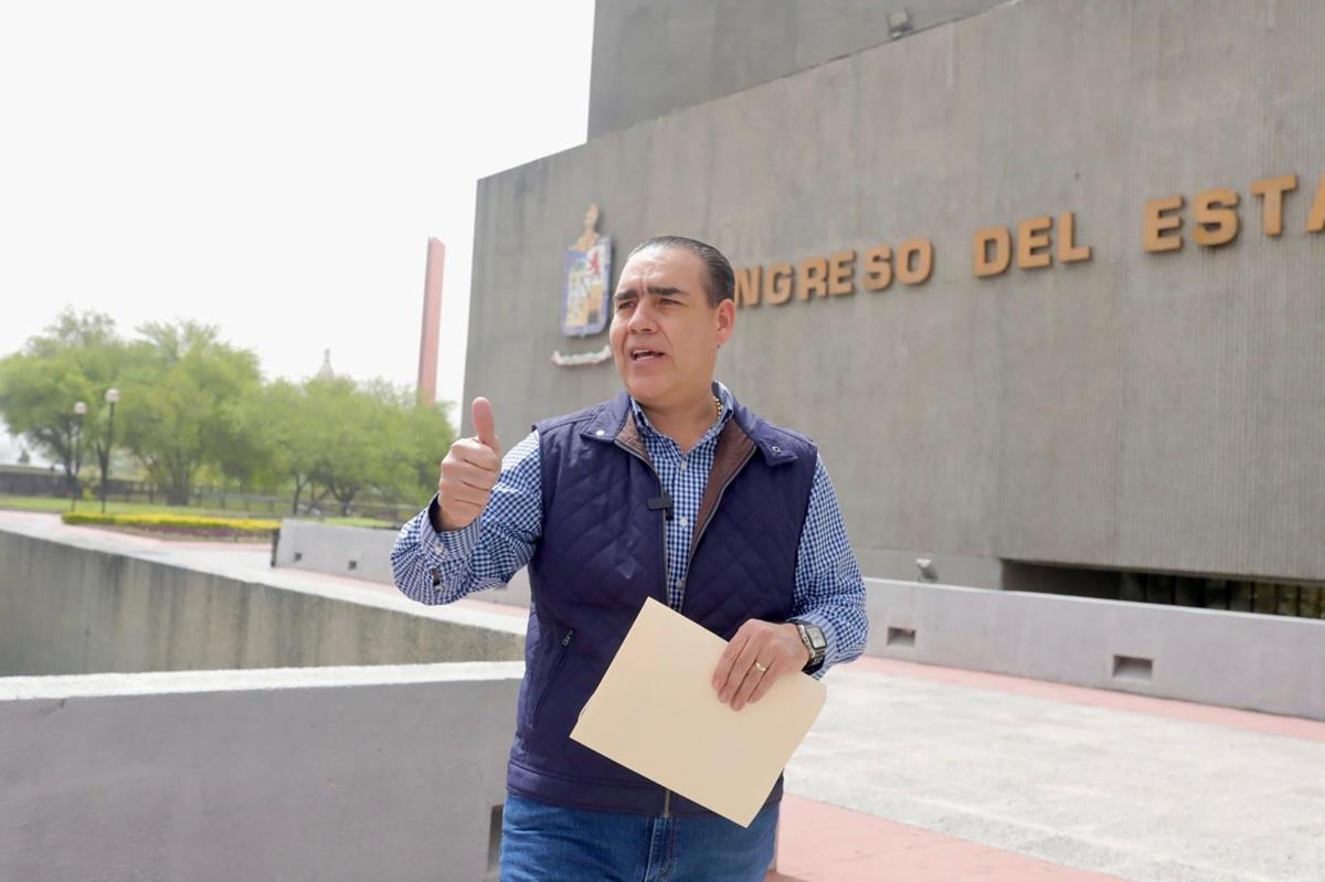 Heriberto Treviño, pidió una mayor y mejor atención médica para los habitantes del municipio de Juárez. Foto: José Ontiveros.