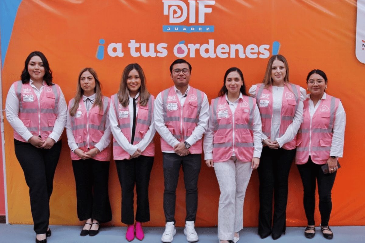 En tan solo cinco meses, la actual administración del DIF Juárez ha beneficiado a más de 8 mil personas mediante mejoras en los servicios, digitalización de expedientes y operación de defensorías 24/7. Foto: Gobierno de García.