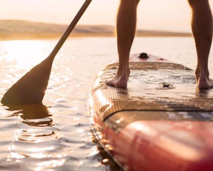 Descubre las mejores playas para hacer Paddle Surf según la IA