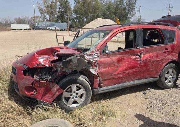 VIDEO | 2 vehículos destruidos al volcar en la carretera Durango - Mezquital