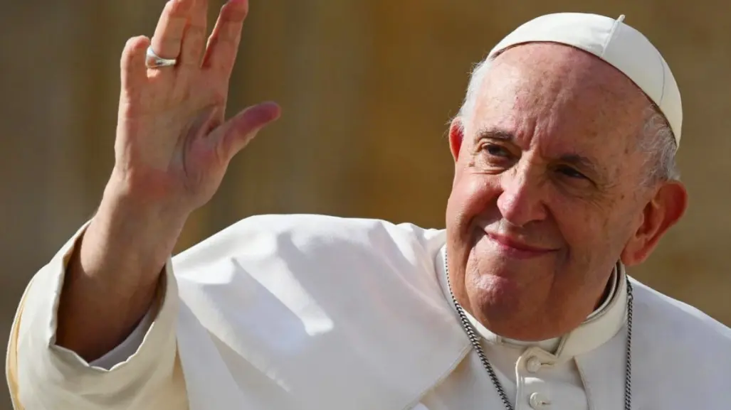 Papa Francisco será dado de alta tras más de un mes hospitalizado
