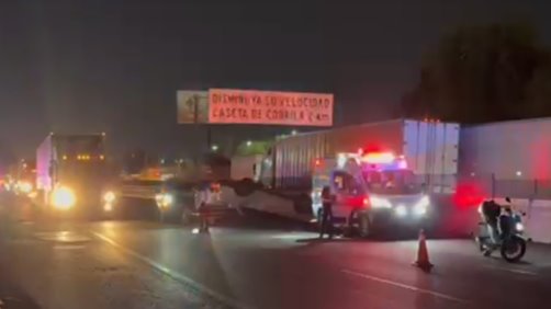Un muerto tras persecución y volcadura en la México-Querétaro