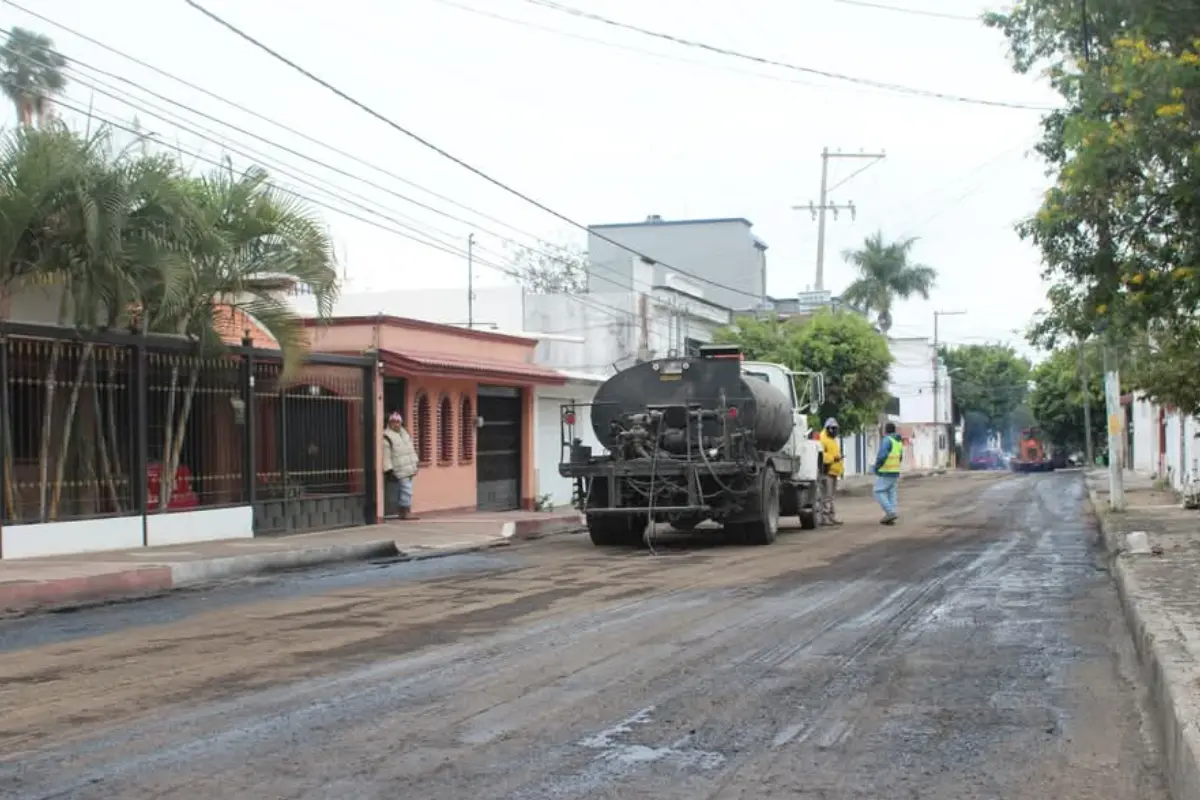 Imagen ilustrativa de una empresa llevando a cabo obra pública. Foto: Victoria Jiménez