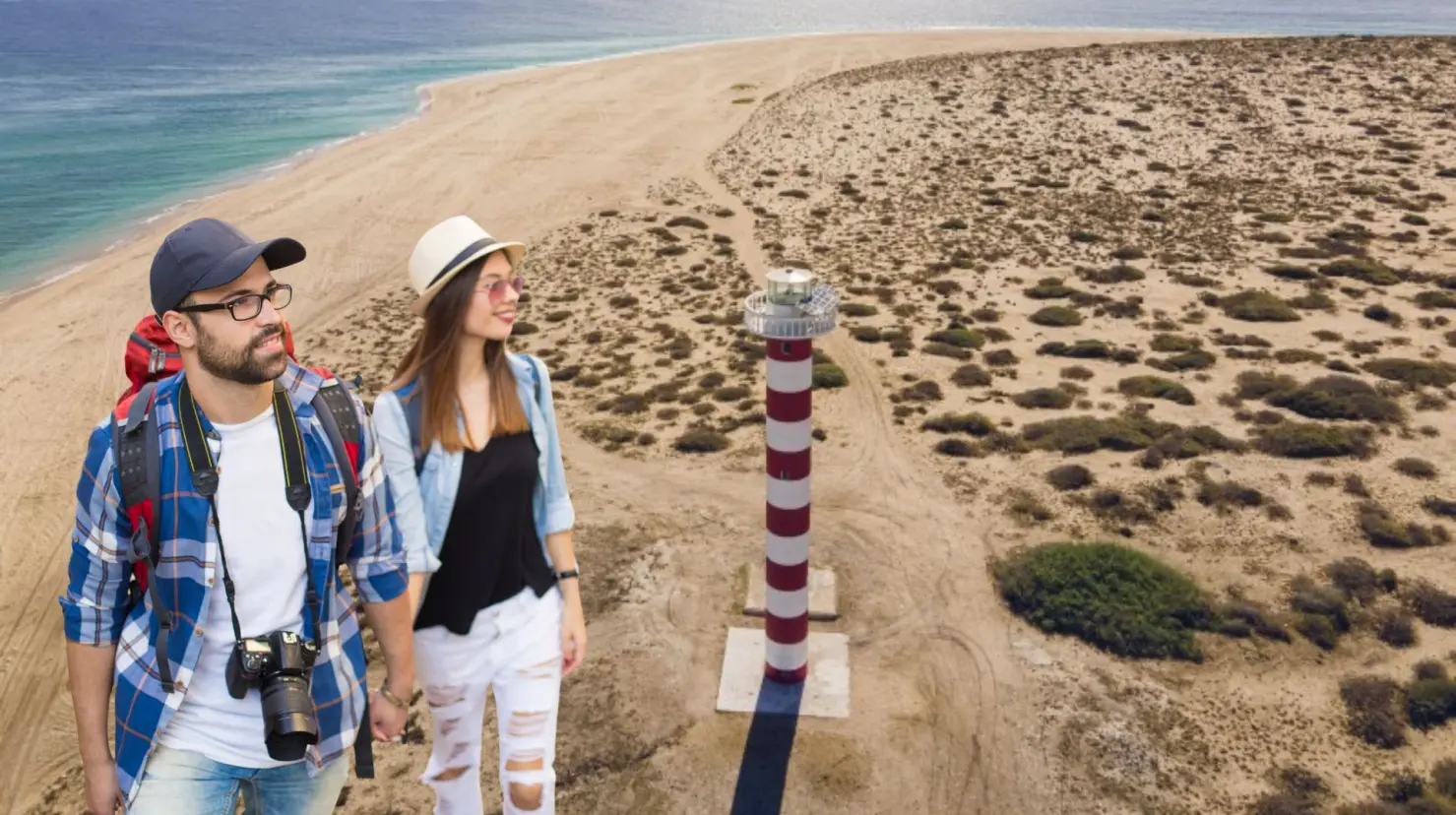 Es importante llevar todo lo necesario, como agua y comida. Foto 1: Turismo La Paz | Foto 2: Canva