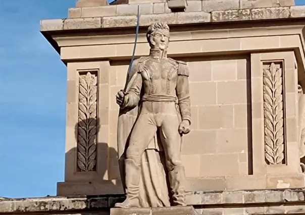 De esta forma puedes conocer el altar cívico del monumento a Guadalupe Victoria