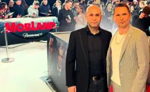 Matt Bellamy brilla en la premiere de Mobland: Presenta nueva música para Paramount+