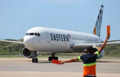 Venezuela recibe vuelo con 175 deportados en medio de tensiones políticas con EE.UU. 