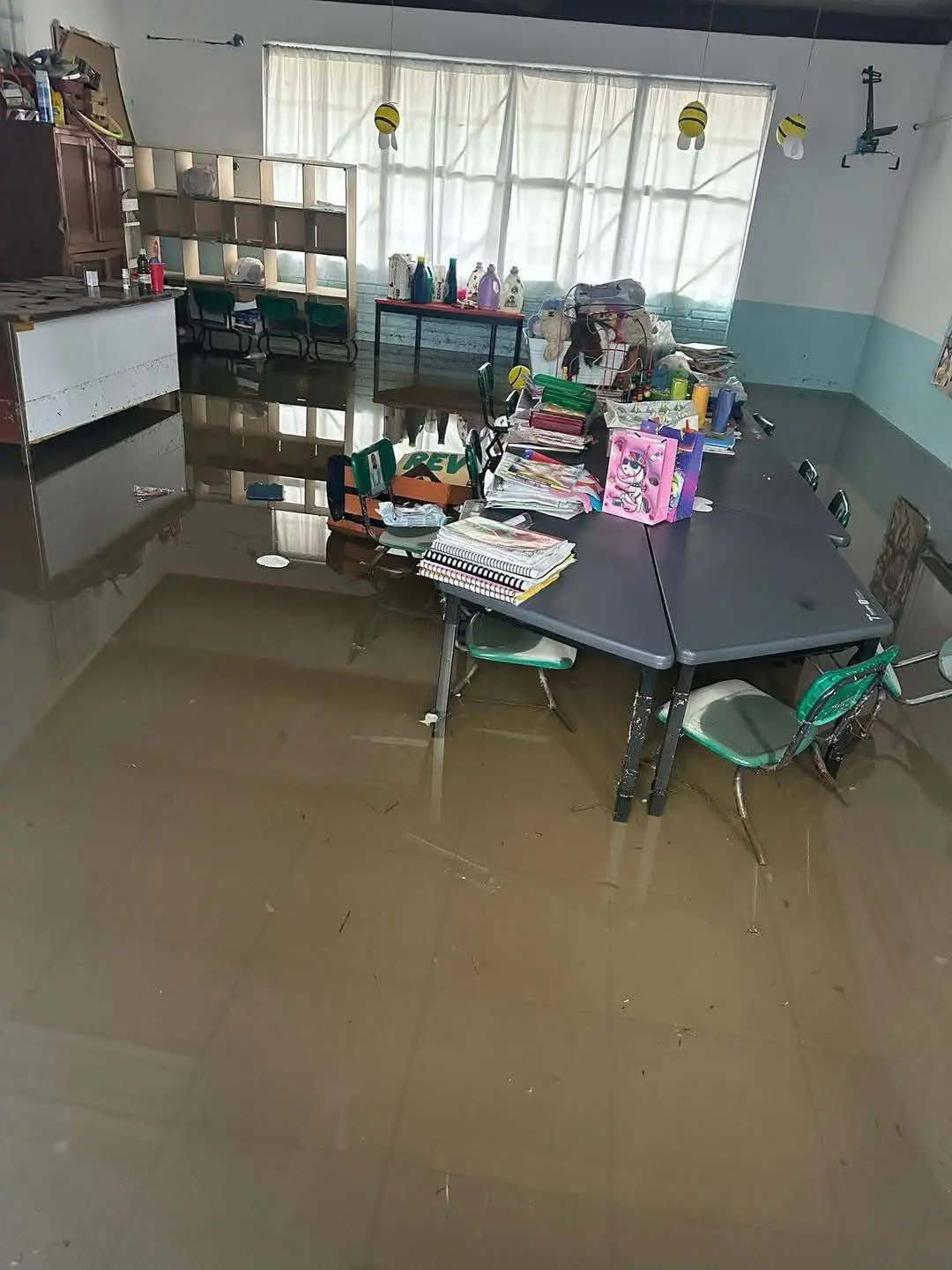 imagen recuadro Lucía Aimé, informó que el Instituto Tamaulipeco de Infraestructura Educativa (ITIFE) se encuentra realizando las inspecciones en los planteles afectados. Foto: Redes Sociales