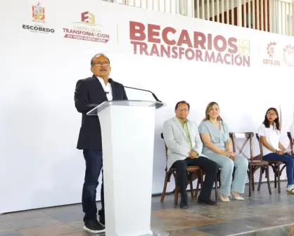 Andrés Mijes lleva el programa Becarios de la Transformación al CBTIS 258 Mariano Escobedo