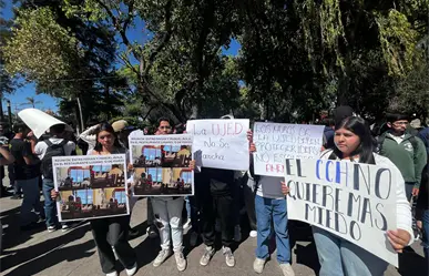 Alumnos de la UJED se unen por la paz tras rencillas entre planillas que buscan la FEUD
