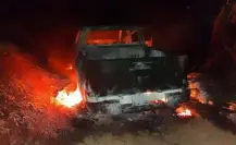 Queman camioneta de candidato del PT en Mixtla de Altamirano | VIDEO