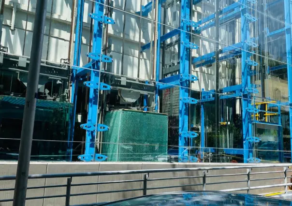 Muere trabajador tras desplomarse elevador en edificio de la colonia Escandón