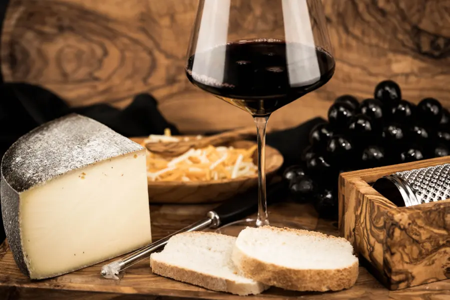 Aprovecha este fin de semana y lánzate al Festival del Queso y Vino a menos de una hora de CDMX
