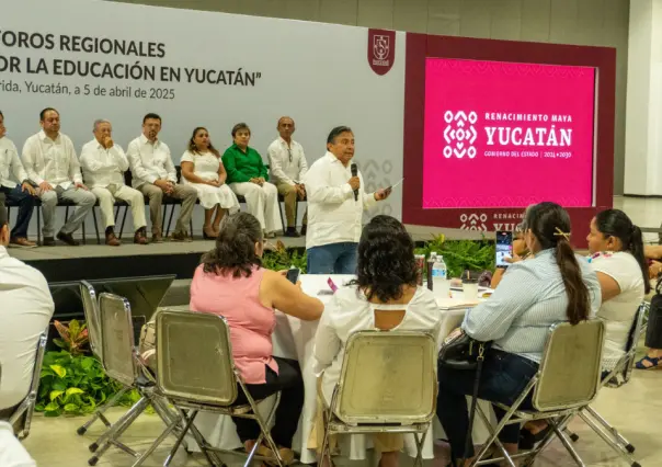 Gobierno de Yucatán abre espacios de diálogo con maestras y maestros yucatecos