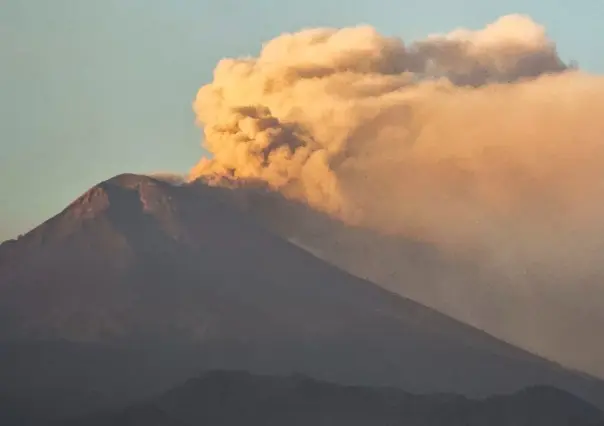 Por actividad del Volcán Popocatépetl se prevé que llegue ceniza hasta Veracruz
