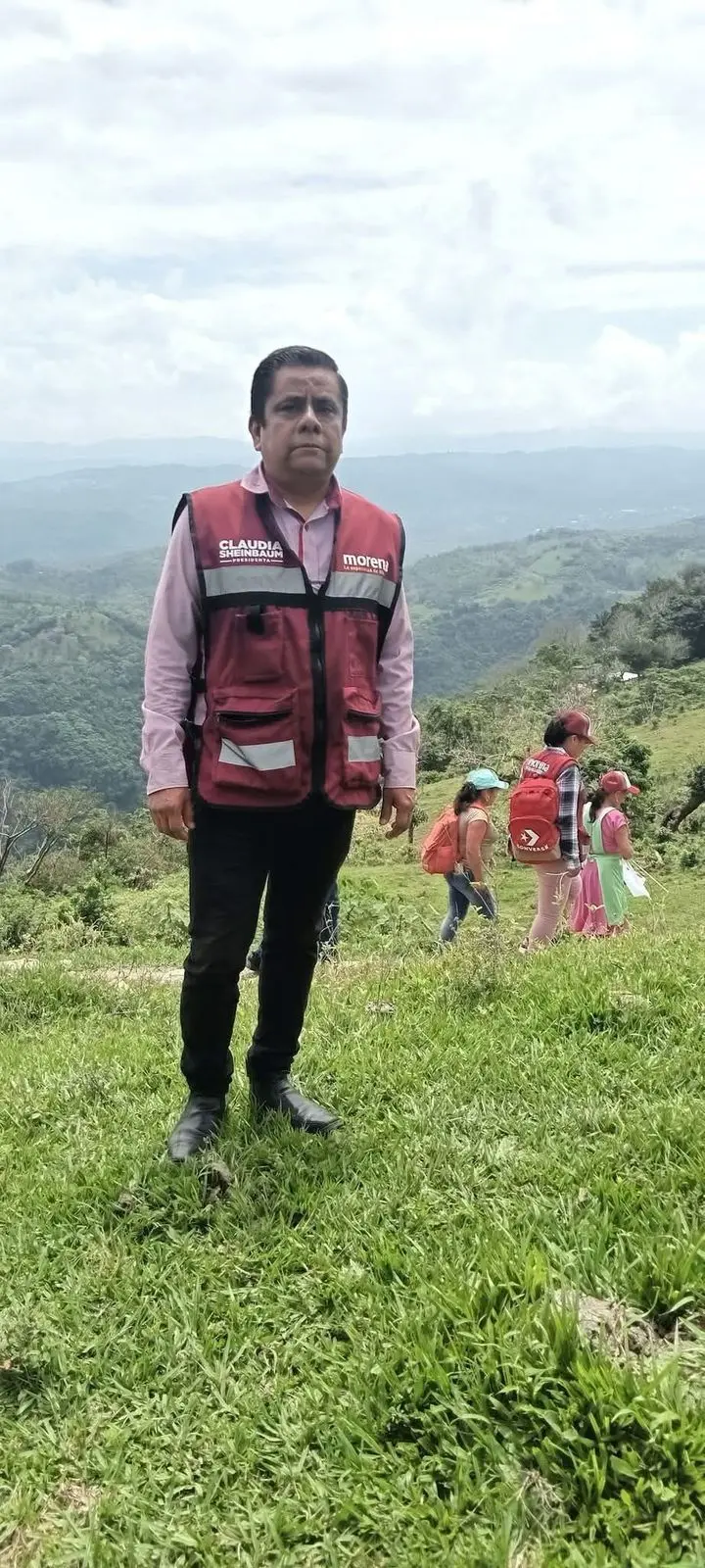 Jaime Vega, candidato en Coxquihui, murió en circunstancias confusas; en su pueblo aseguran que fue golpeado, pero la FGE afirma que murió tras una caída accidental