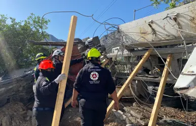 VIDEO | Revolvedora causa choque múltiple y deja un muerto en Santa Catarina