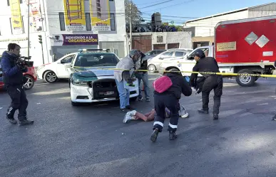 Abuelita es atropellada por camión y patrulla en GAM