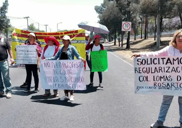 Ejidatarios de Cuautitlán Izcalli bloquean la autopista México Querétaro