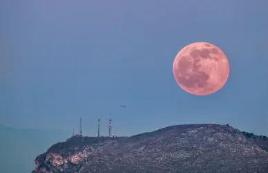 Luna Rosa 2025: ¿afectará a las personas y sus emociones?