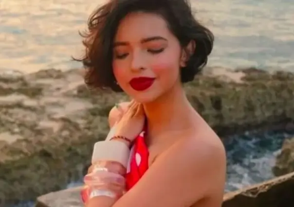 Ángela Aguilar borra todas sus fotos y videos de Instagram, ¿todo bien con Nodal?