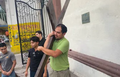 Conoce al hombre que da vida a Jesús en el viacrucis de Victoria