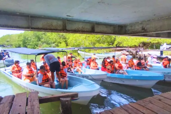 Guías turísticos en Río Lagartos exigen control legal para garantizar servicios seguros