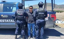 Finge ser patrulla y lo detienen en Edomex
