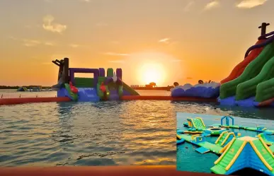 Brincolines acuáticos, atractivo turístico en La Pesca, Tamaulipas