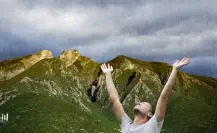 Lluvia ligera y viento sorprenden en el clima de Monterrey