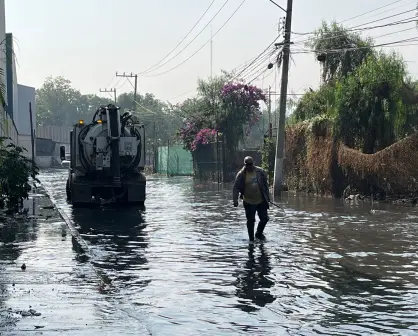 Desbordamiento del canal de Cartagena provoca severas afectaciones en Tultitlán