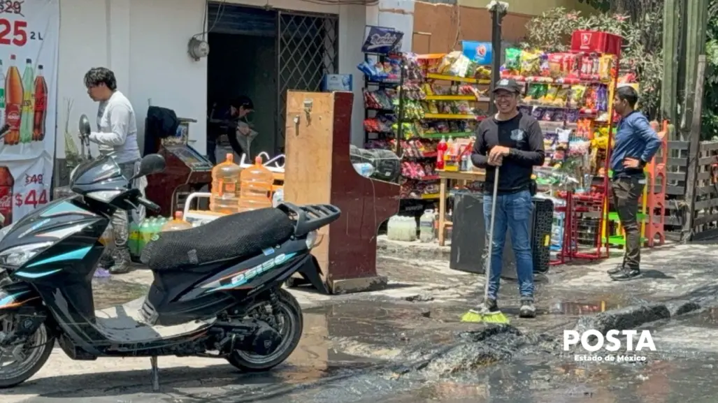 VIDEO | Desbordamiento del canal Cartagena deja afectaciones en Tultitlán