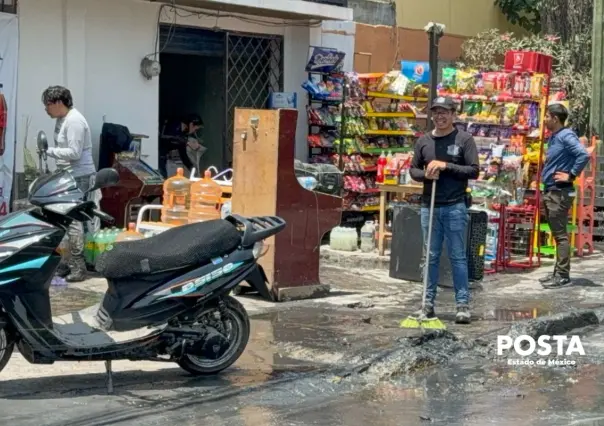 VIDEO | Desbordamiento del canal Cartagena deja afectaciones en Tultitlán