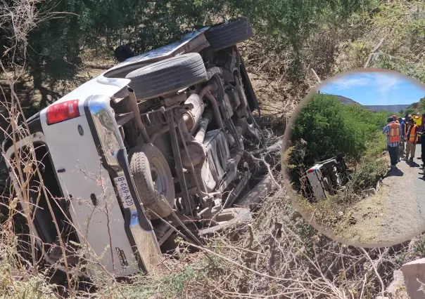 Vuelca camioneta que se dirigía a la Presa Guadalupe Victoria, hay dos lesionados